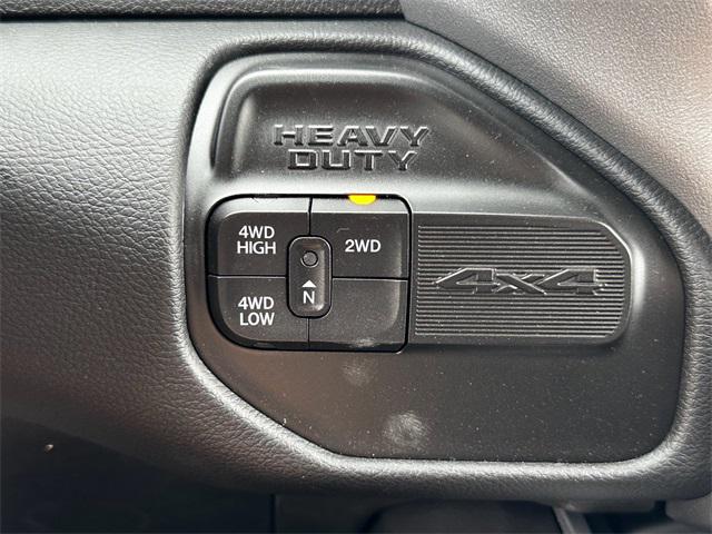 2024 Ram 3500 Big Horn Crew Cab 4x4 8' Box