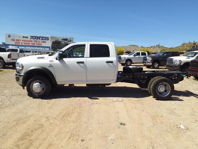 2024 RAM Ram 5500 Chassis Cab RAM 5500 TRADESMAN CHASSIS CREW CAB 4X4 60 CA