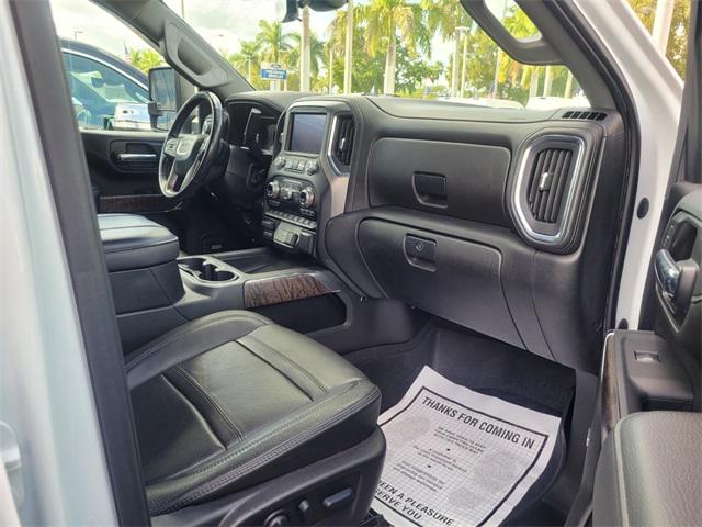 2023 GMC Sierra 2500HD 4WD Crew Cab Standard Bed Denali