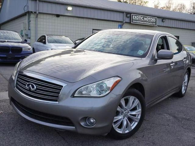 2011 INFINITI M37 BASE
