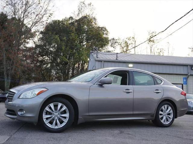 2011 INFINITI M37 BASE