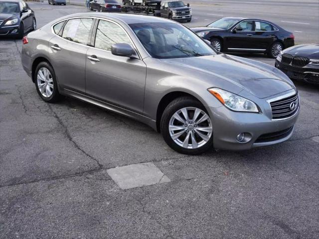 2011 INFINITI M37 BASE