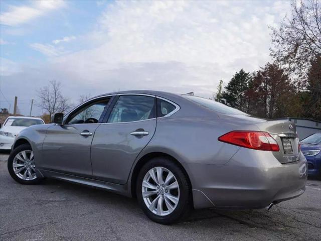 2011 INFINITI M37 BASE
