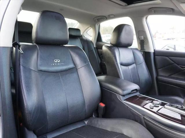 2011 INFINITI M37 BASE