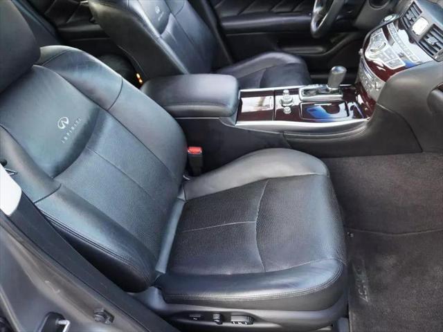2011 INFINITI M37 BASE