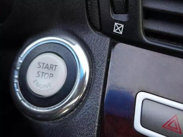 2011 INFINITI M37 BASE