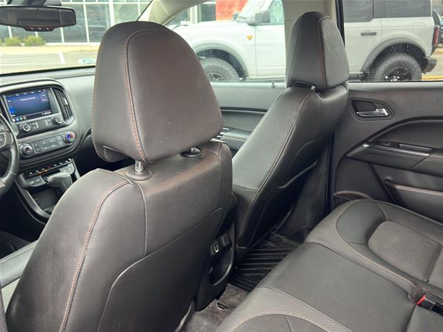 2021 GMC Canyon 4WD Crew Cab Short Box AT4 - Cloth