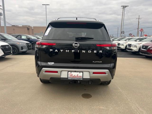 2024 Nissan Pathfinder Platinum FWD