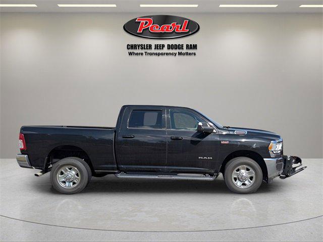 2022 RAM 2500 Big Horn Crew Cab 4x4 64 Box 2022 RAM 2500 Big Horn Crew Cab 4x4 64 Box