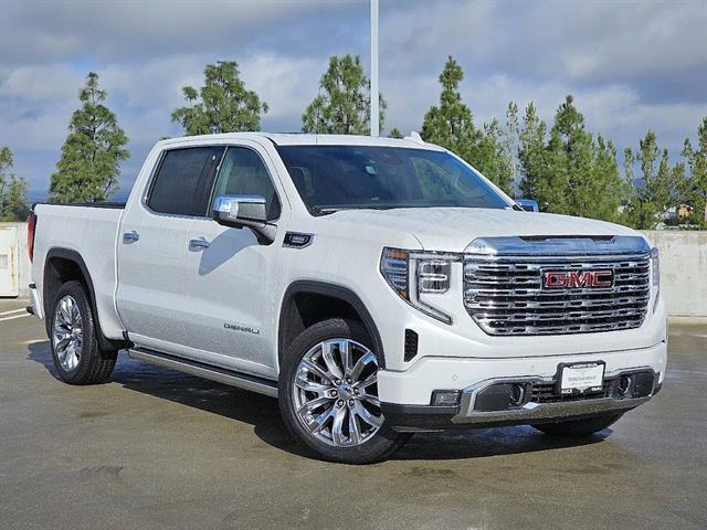 2024 GMC Sierra 1500 4WD Crew Cab Short Box Denali 2