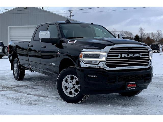 2024 RAM Ram 3500 RAM 3500 LARAMIE CREW CAB 4X4 8 BOX