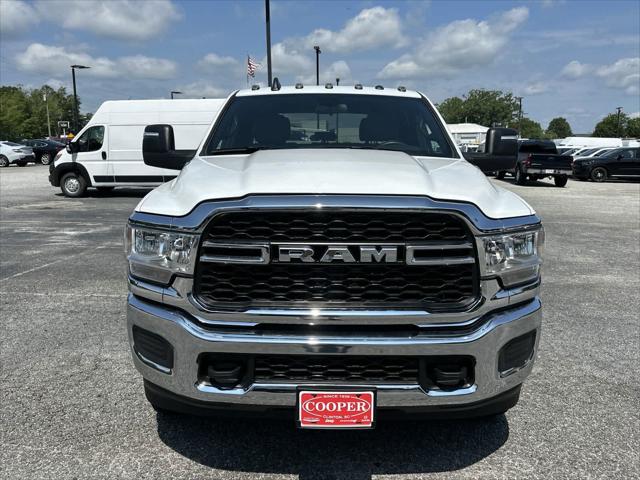 2024 RAM Ram 3500 RAM 3500 TRADESMAN CREW CAB 4X4 8 BOX