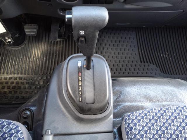 2024 Isuzu NRR LCF