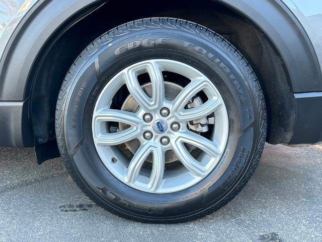 2021 Ford Explorer Base