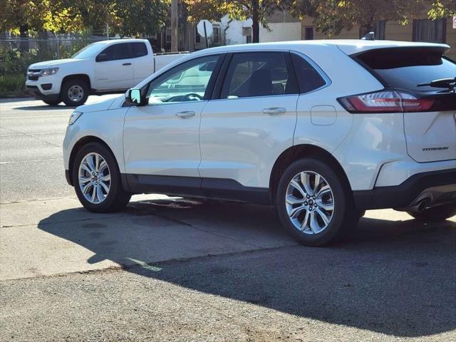 2021 Ford Edge Titanium