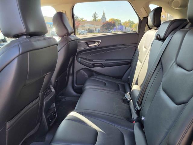 2021 Ford Edge Titanium