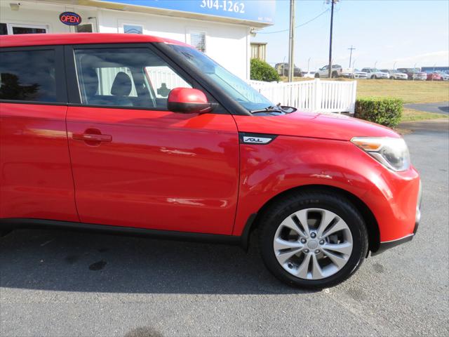2015 Kia Soul +
