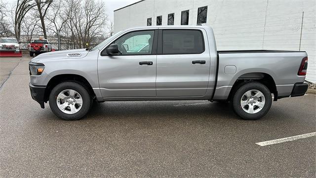 2024 RAM Ram 1500 RAM 1500 TRADESMAN CREW CAB 4X4 57 BOX