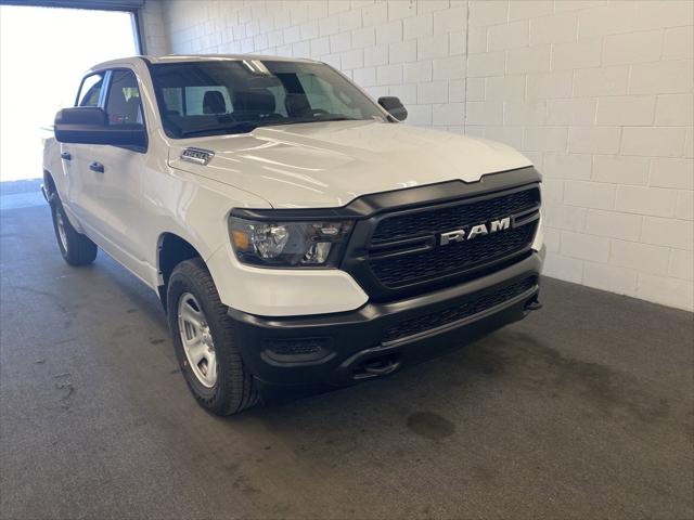 2024 RAM Ram 1500 RAM 1500 TRADESMAN CREW CAB 4X4 57 BOX