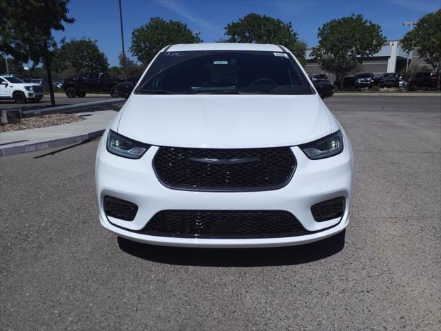 2024 Chrysler Pacifica Hybrid PACIFICA PLUG-IN HYBRID S APPEARANCE