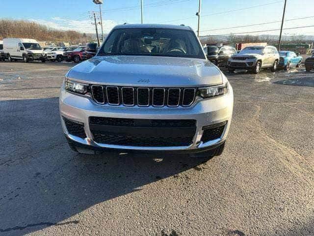 2024 Jeep Grand Cherokee GRAND CHEROKEE L LIMITED 4X4