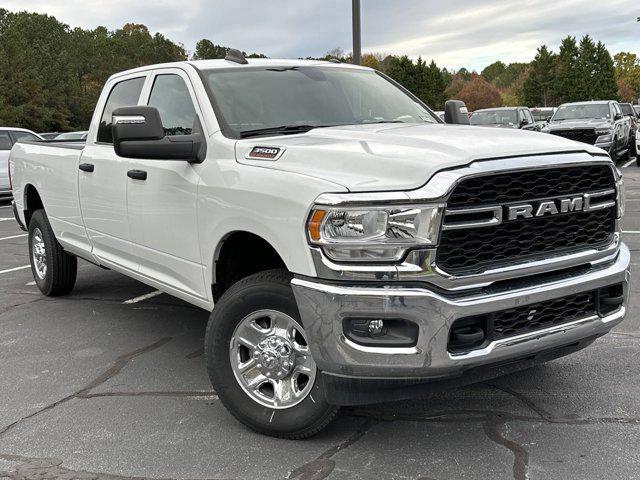 2024 RAM Ram 3500 RAM 3500 TRADESMAN CREW CAB 4X4 8 BOX