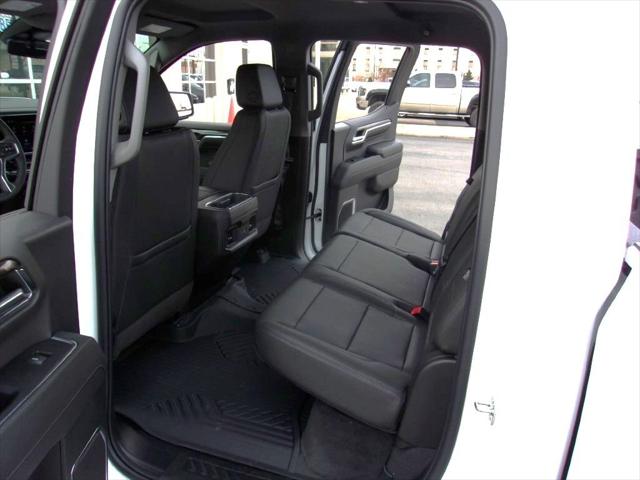 2024 Chevrolet Silverado 1500 4WD Crew Cab Short Bed RST