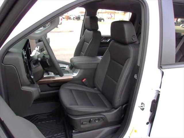 2024 Chevrolet Silverado 1500 4WD Crew Cab Short Bed RST