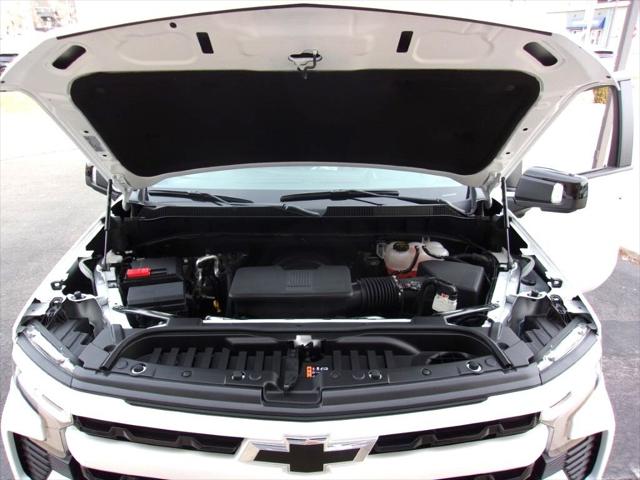2024 Chevrolet Silverado 1500 4WD Crew Cab Short Bed RST