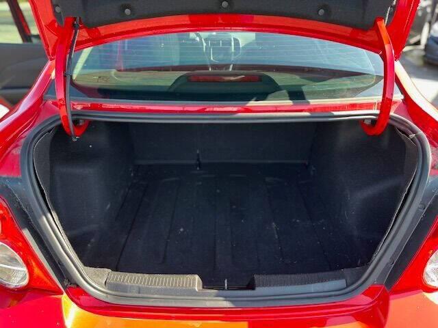 2016 Chevrolet Sonic LT Auto
