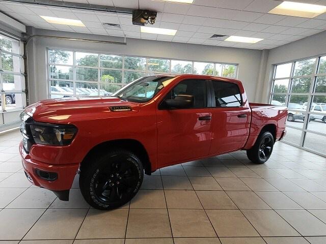 2024 RAM Ram 1500 RAM 1500 TRADESMAN CREW CAB 4X4 57 BOX