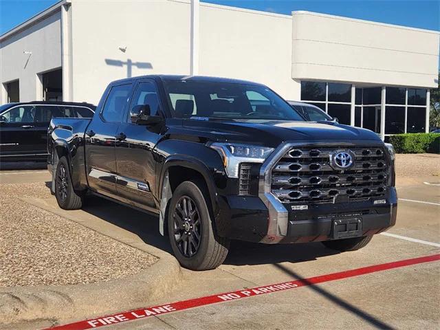 2023 Toyota Tundra Hybrid Platinum