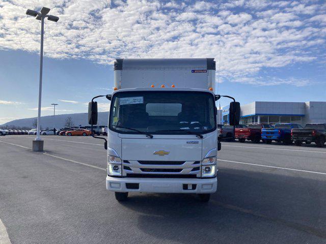 2024 Chevrolet 3500 LCF Gas 2WD Reg Cab 132.5"