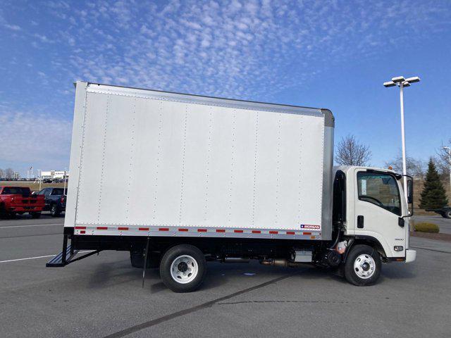 2024 Chevrolet 3500 LCF Gas 2WD Reg Cab 132.5"
