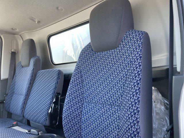 2024 Chevrolet 3500 LCF Gas 2WD Reg Cab 132.5"