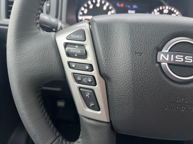 2024 Nissan Titan Crew Cab SV 4x4