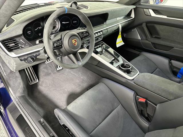 2024 Porsche 911 Dakar