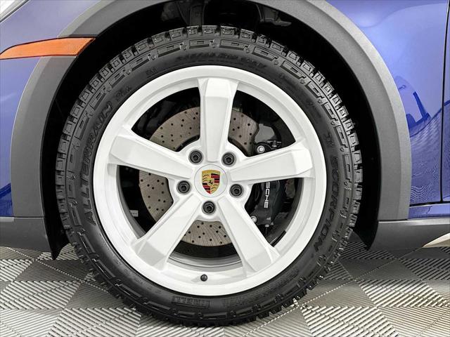 2024 Porsche 911 Dakar
