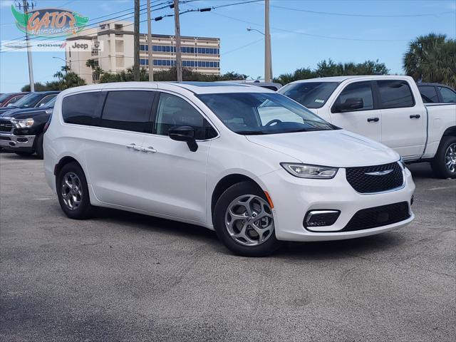 2024 Chrysler Pacifica PACIFICA LIMITED