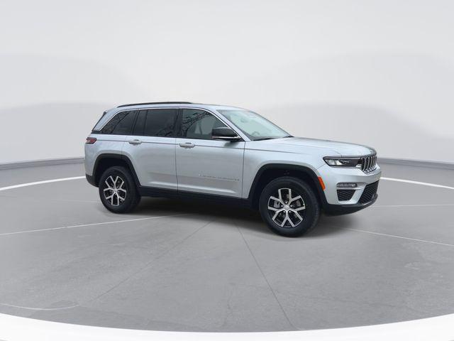 2024 Jeep Grand Cherokee GRAND CHEROKEE LIMITED 4X4