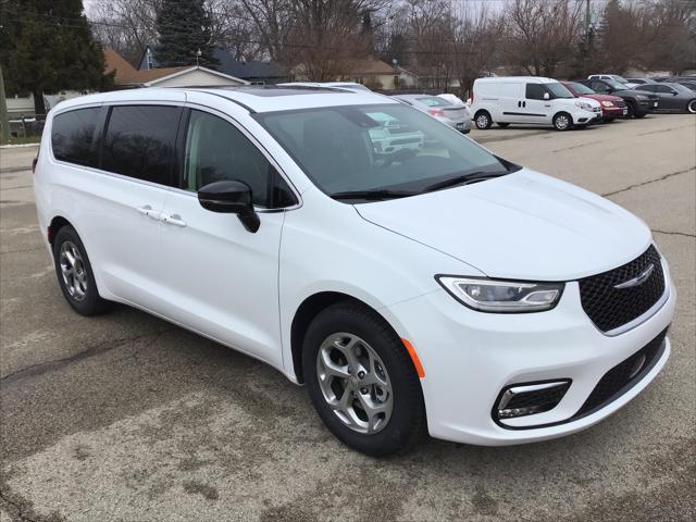 2024 Chrysler Pacifica PACIFICA LIMITED