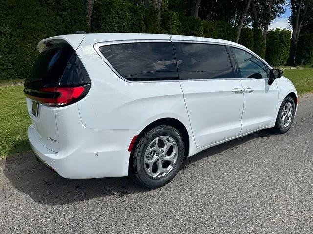 2024 Chrysler Pacifica PACIFICA LIMITED