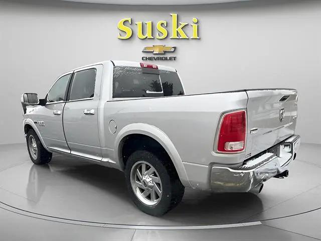 2017 Ram 1500 Laramie Crew Cab 4x4 57 Box