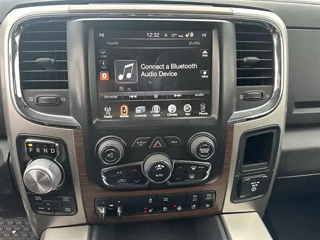 2017 Ram 1500 Laramie Crew Cab 4x4 57 Box