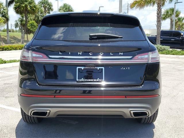 2019 Lincoln Nautilus Select