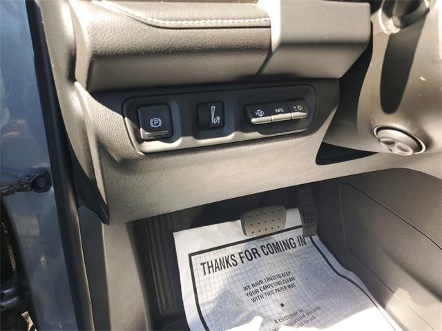 2021 GMC Acadia FWD Denali