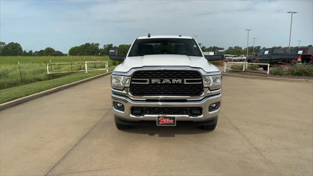 2023 RAM 2500 Big Horn Crew Cab 4x4 8 Box