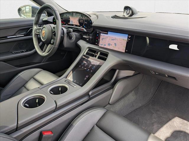 2024 Porsche Taycan Cross Turismo 4S