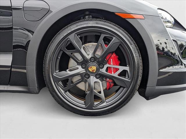 2024 Porsche Taycan Cross Turismo 4S