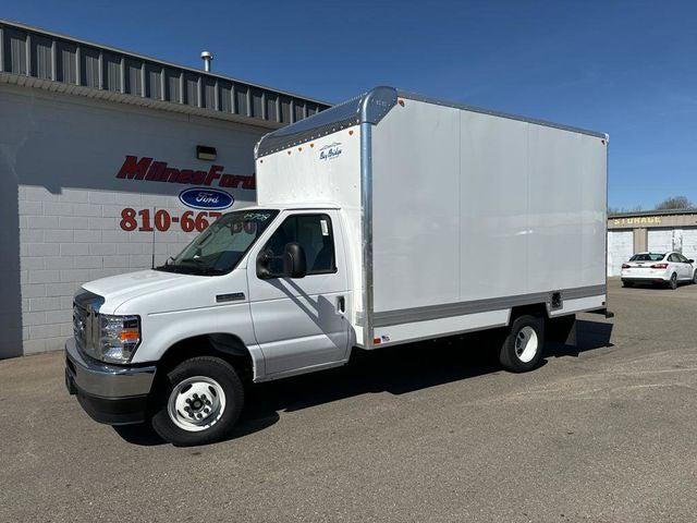 2024 Ford E-350 Cutaway Base for sale in Lapeer, MI
